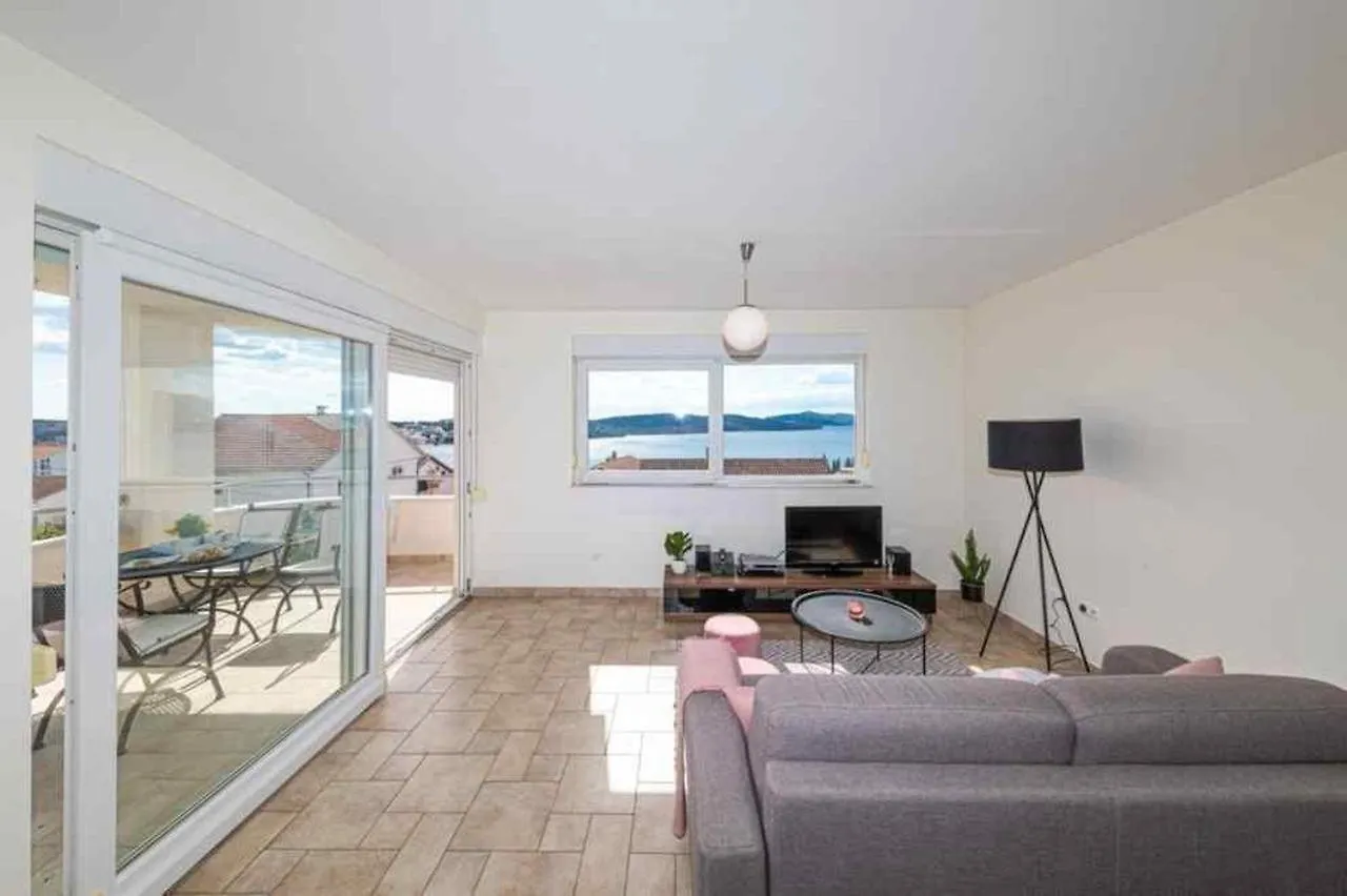 Apartment In Okrug Gornji With Sea View, Terrace, Air Conditioning, Wifi 5051-2 Trogir