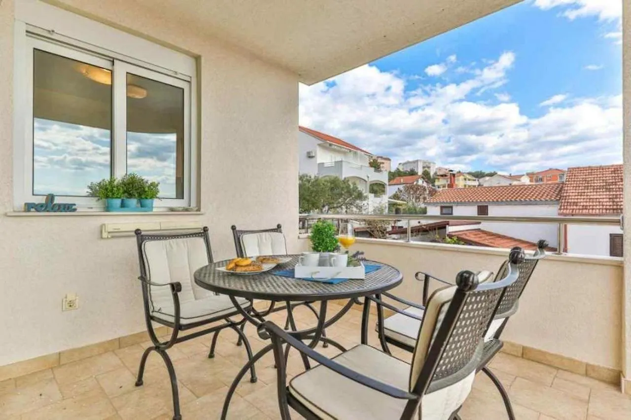 Apartment In Okrug Gornji With Sea View, Terrace, Air Conditioning, Wifi 5051-2 Trogir Croatia