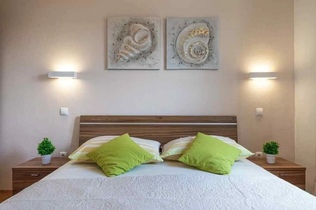 Apartment In Okrug Gornji With Sea View, Terrace, Air Conditioning, Wifi 5051-2 Trogir 0*,